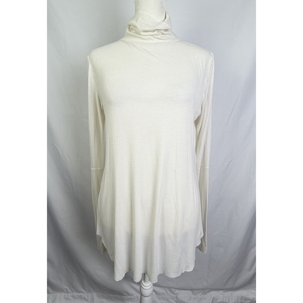 Lola & Sophie White Mixed Media Turtleneck Long Sleeve Top Sz Medium Lightweight